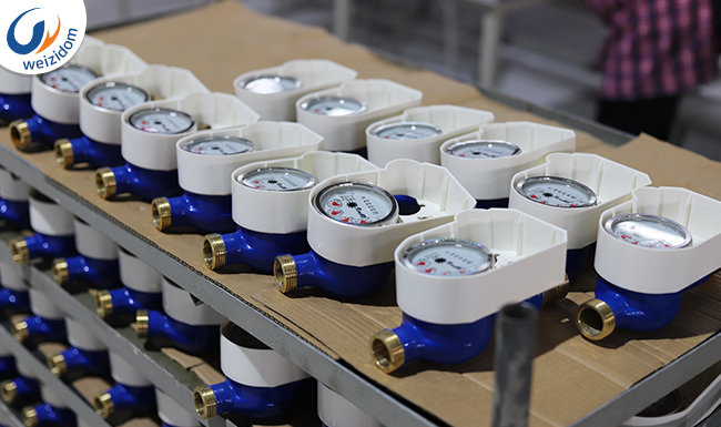 correctly-choose-between-wet-water-meter-and-dry-water-meter